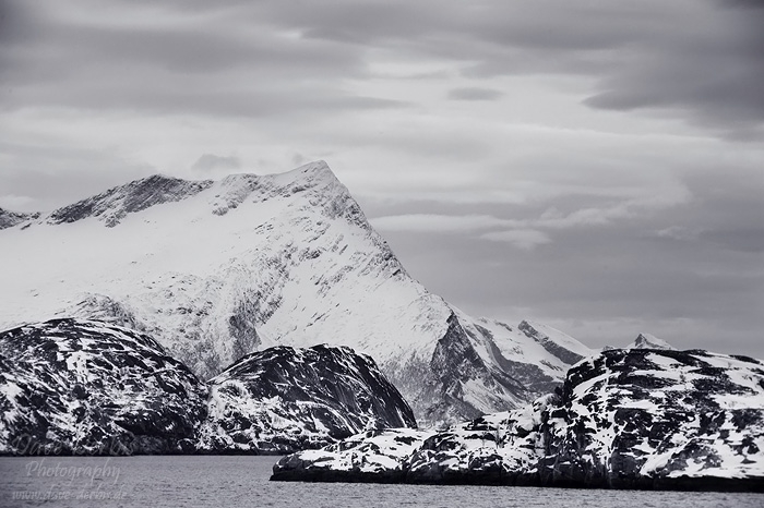 norway, boat, fjord, mountain, snow, hurtigruten, bnw, photo