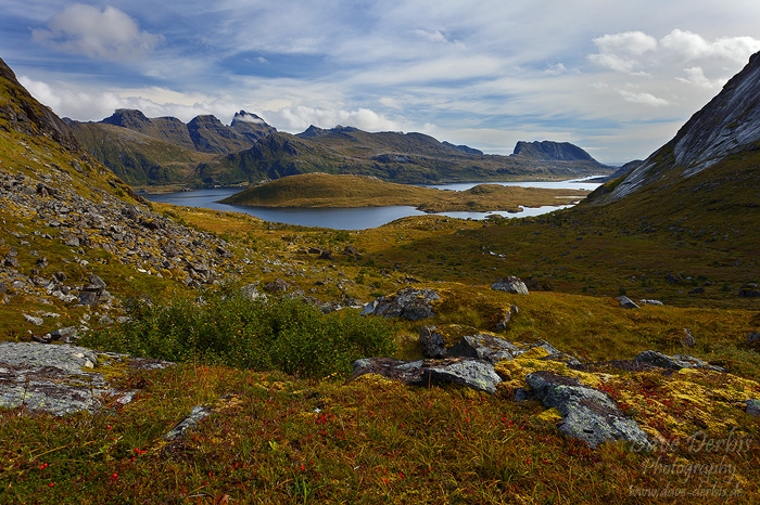 fjord, norway, lofoten, kvalvika, rythen, mountain, photo